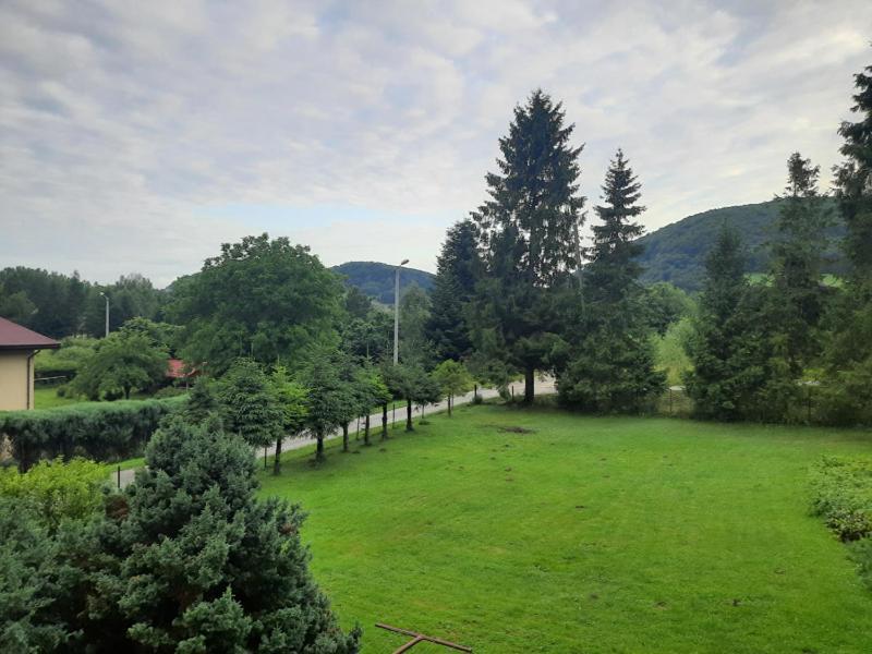 Noclegi Koziniec Bobrka ภายนอก รูปภาพ